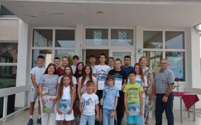 Svečana podjela svjedodžbi, pohvalnica i nagrada