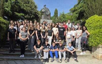 Nezaboravno edukativno putovanje: Sedmaši i osmaši istražili ljepote Dalmacije i Like